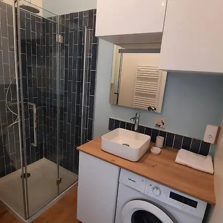 Appartement Studio Meuble Plain-pied *